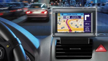 Как выбрать автомобильный навигатор?