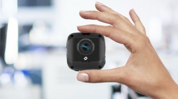 Автомобильный видеорегистратор Neoline Cubex V15