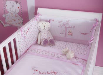 Как выбрать кроватку для новорожденного?