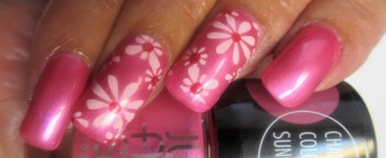 Цветочный дизайн ногтей